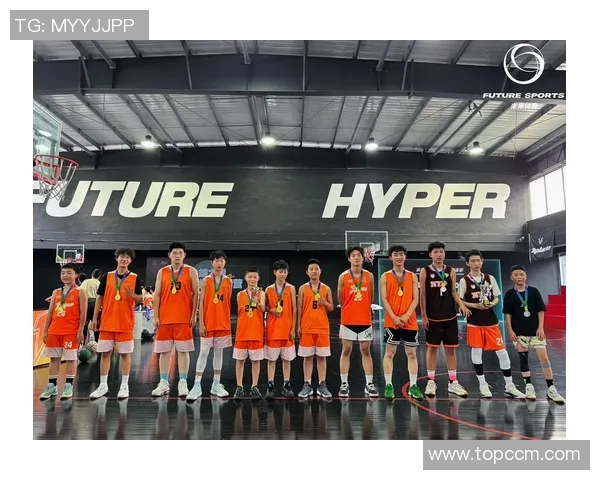 女篮加拿大与希腊激战正酣争夺国际赛场荣耀与未来发展机遇